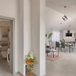 Nana بيت للعطل بولا
