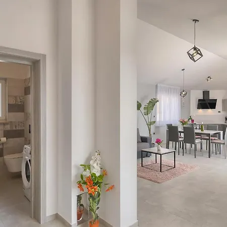 Nana Holiday home Pula
